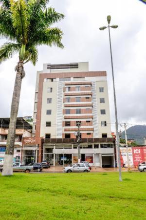 Grand Café Hotel Manhuacu Esterno foto